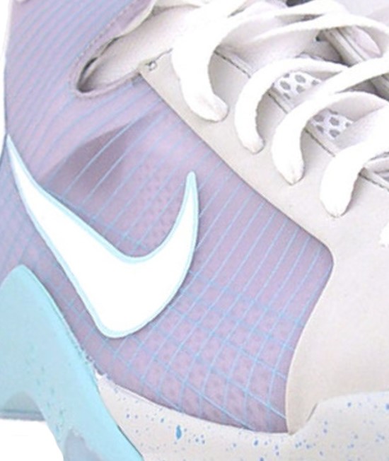 Kobe Bryant basketball shoes pictures: Nike Hyperdunk McFly 2015 Back To The Future Edition in colors white, light blue and grey