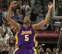 click para ver fotos de los Lakers Playoffs, (Kobe Bryant, Tim Duncan)