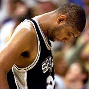 Tim Duncan shows his disspointment