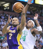 click for Lakers 2010 Playoff pictures (LA Daily News), NBA Finals vs. Boston Celtics Game 3