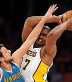 click for Lakers 2010 Playoff pictures (LA Daily News), Western Conference First Round vs. New Orleans Hornets Game 1