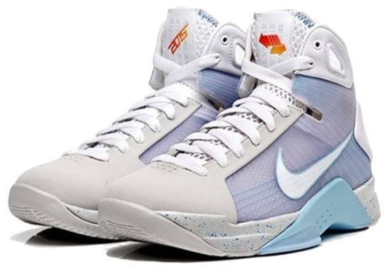 Concesión Pez anémona pasajero Kobe Bryant Shoes Pictures: Nike Hyperdunk McFly 2015 Back To The Future  Edition Picture 1